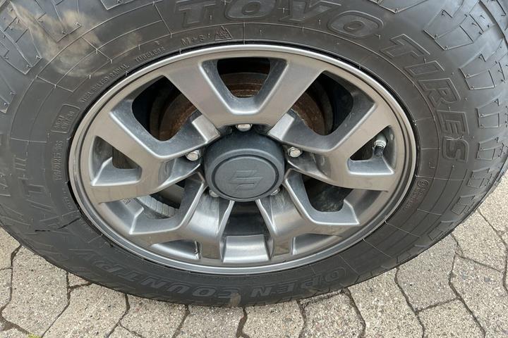 Hvid Suzuki Jimny fra 2020