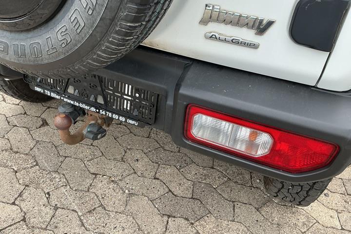 Hvid Suzuki Jimny fra 2020