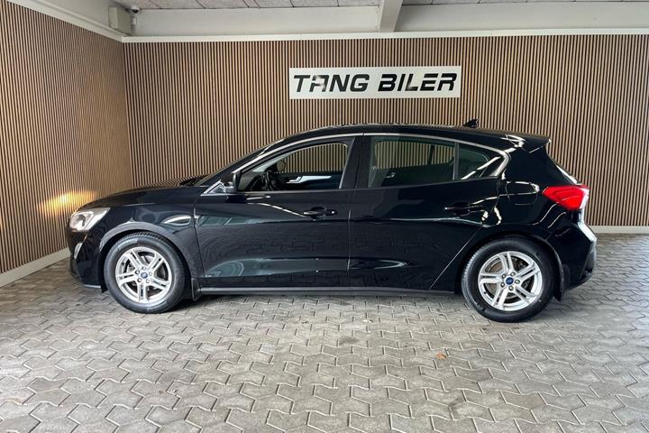 Sort Ford Focus fra 2018