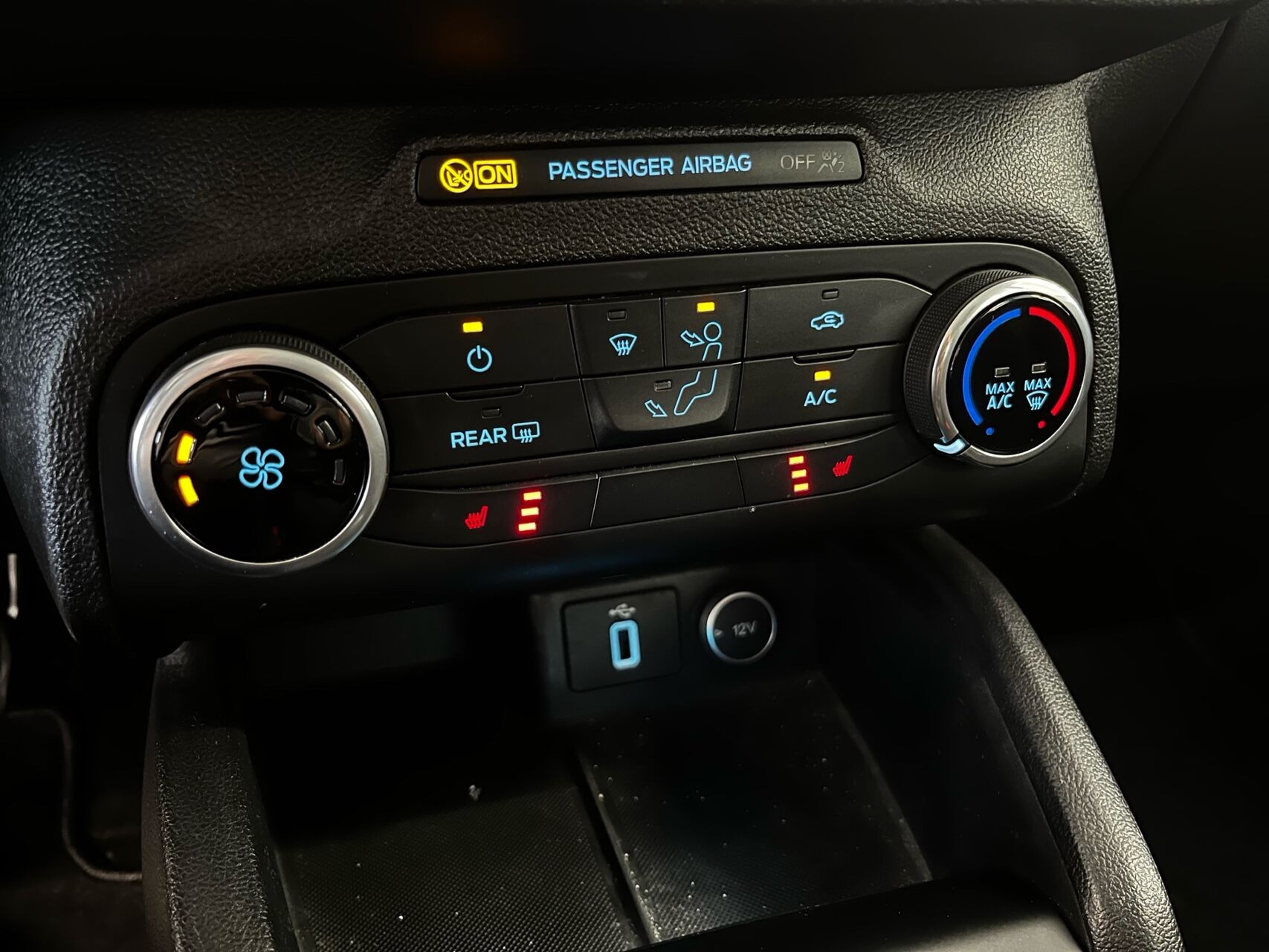 Sort Ford Focus fra 2018