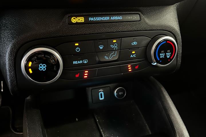 Sort Ford Focus fra 2018