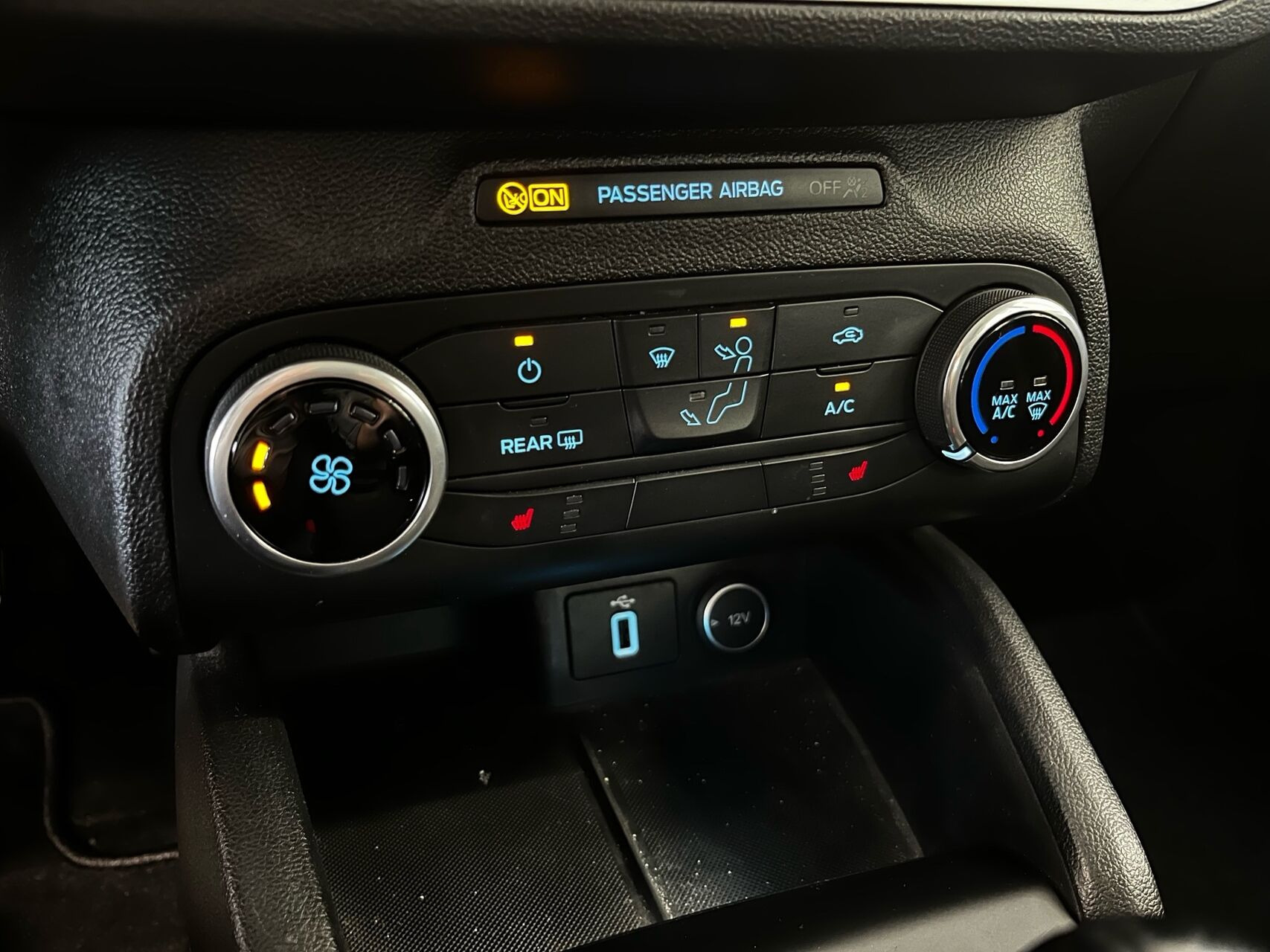 Sort Ford Focus fra 2018