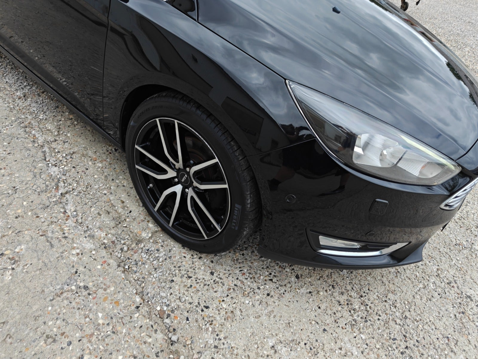 undefined Ford Focus fra 2016