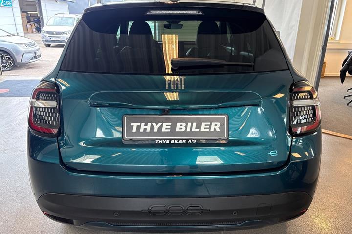 Grøn Fiat 600e fra 2024