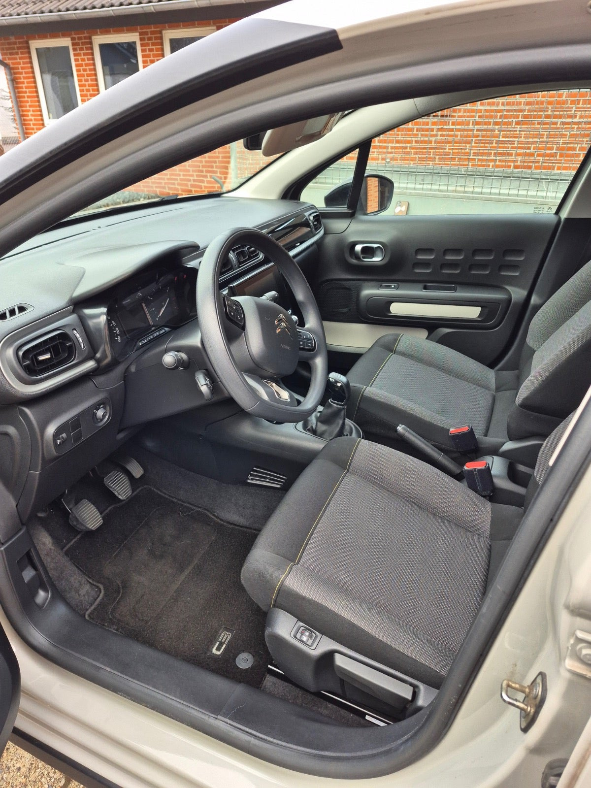 Sølv Citroën C3 fra 2021