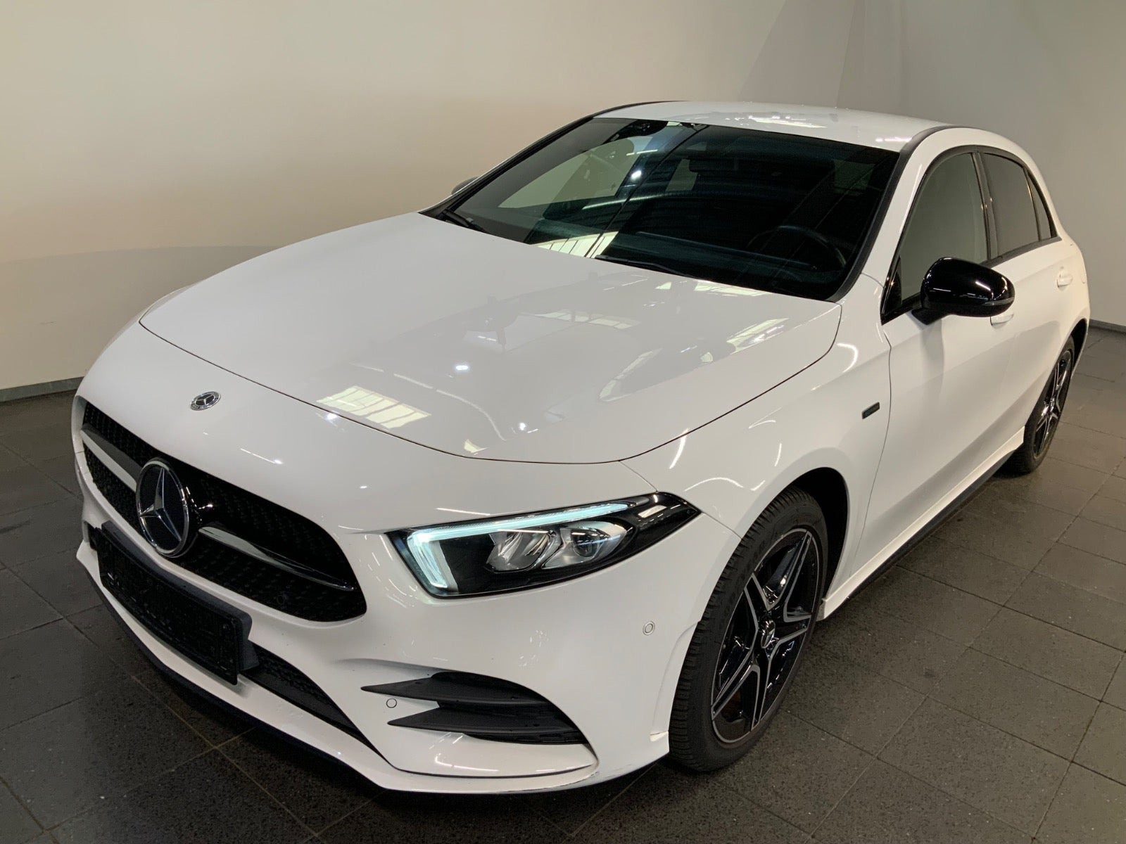 Mercedes A250 e 1,3 AMG Line aut.