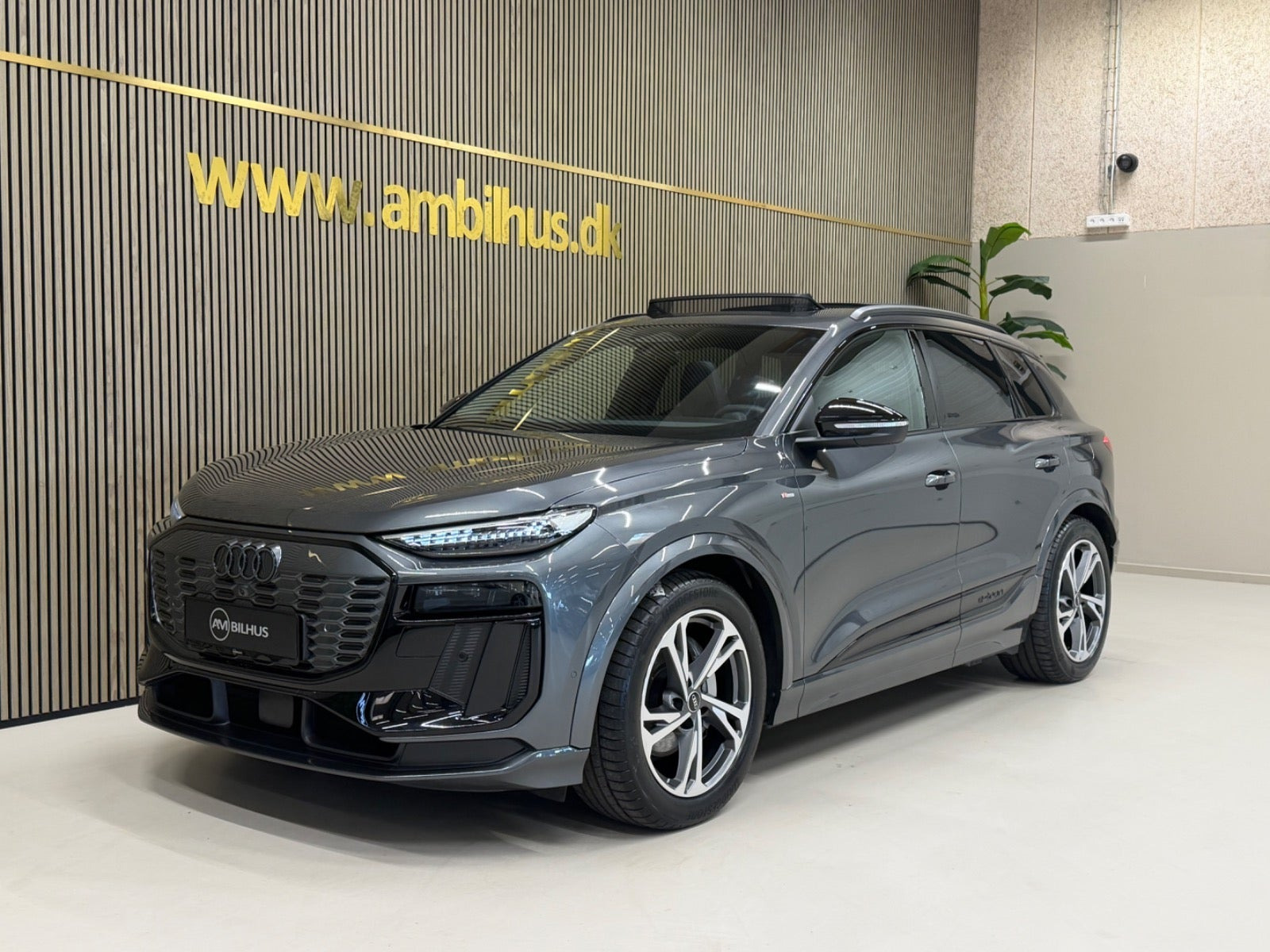 Audi Q6 e-tron Ultra S-line quattro