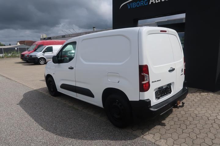 Hvid Citroën Berlingo fra 2020