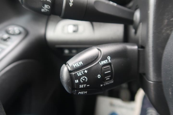 Hvid Citroën Berlingo fra 2020