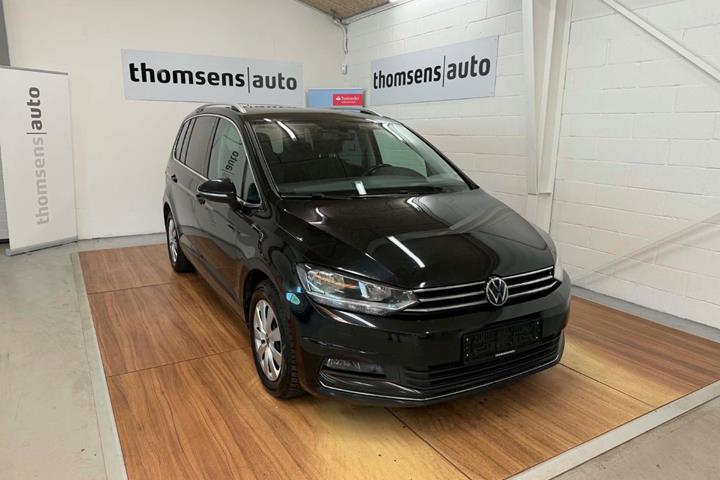 Sort VW Touran fra 2021