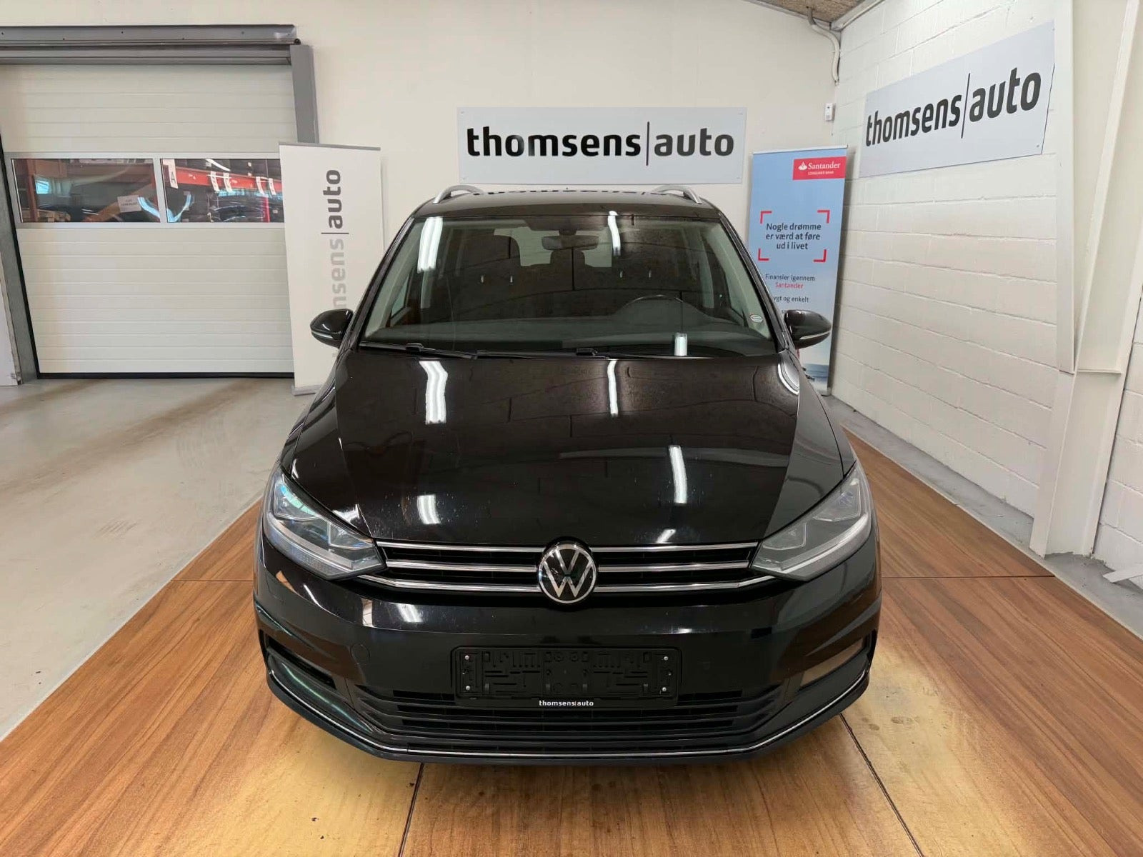 Sort VW Touran fra 2021