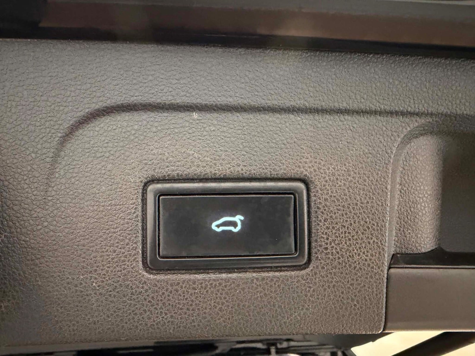 Sort VW Touran fra 2021