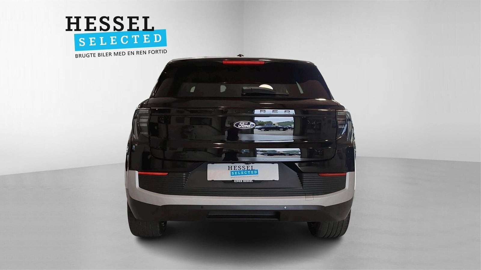 Sort Ford Explorer fra 2026