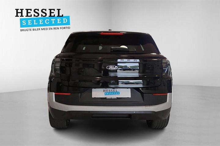Sort Ford Explorer fra 2026