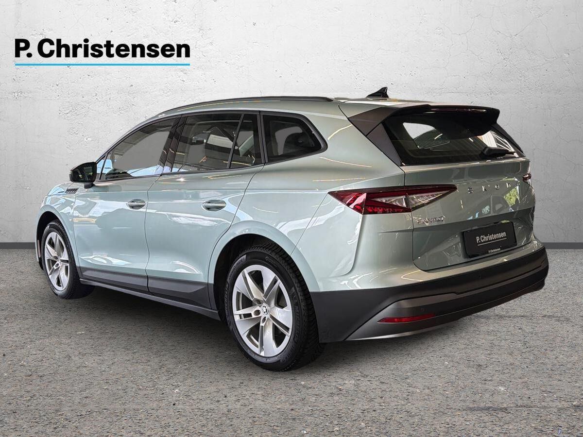Sølv Skoda Enyaq fra 2023