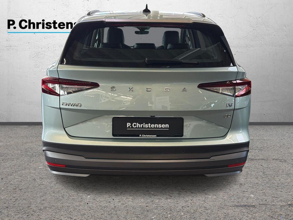 Sølv Skoda Enyaq fra 2023