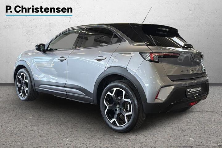 Grå Opel Mokka-e fra 2024
