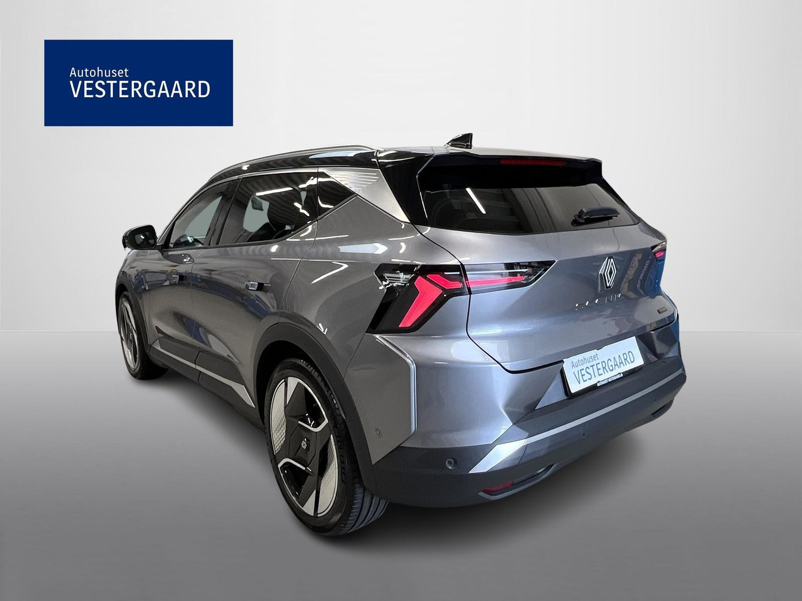 Grå Renault Scenic E-Tech fra 2025