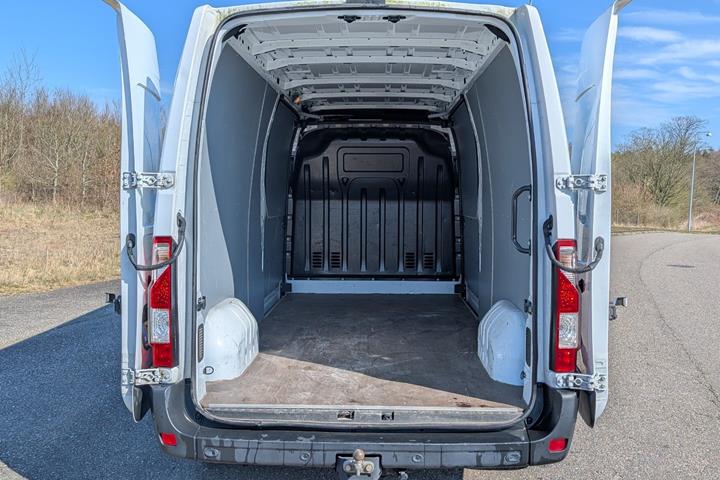 Hvid Renault Master IV T35 fra 2022