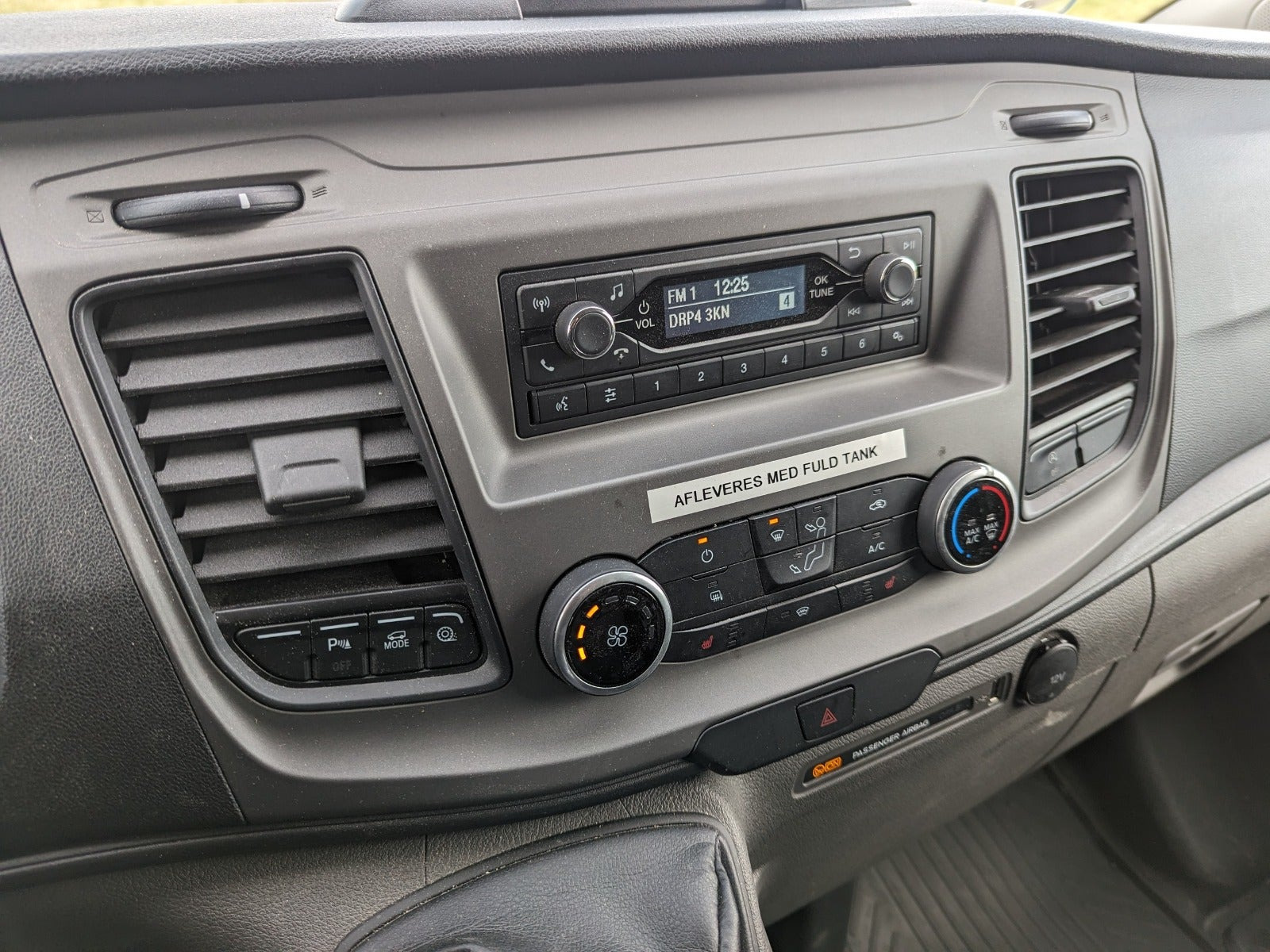 Hvid Ford Transit Custom 320 L1 fra 2022