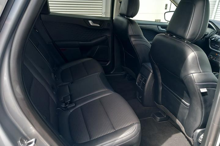 undefined Ford Kuga fra 2020