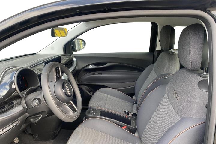 Sort Fiat 500e fra 2022