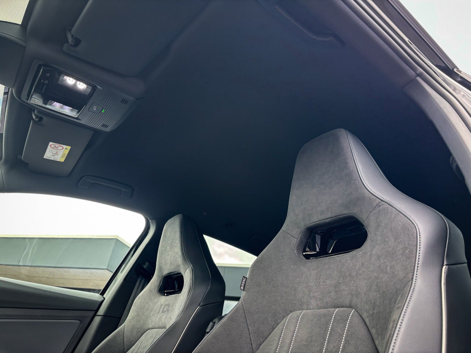 Sort VW ID.4 fra 2025