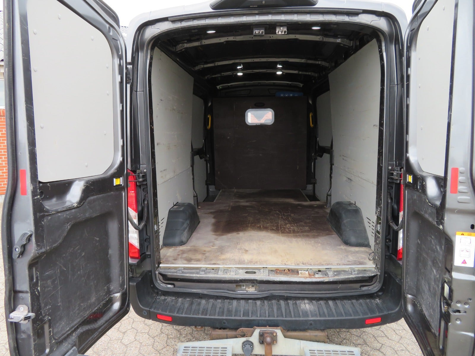 Grå Ford Transit 350 L3 Van fra 2021