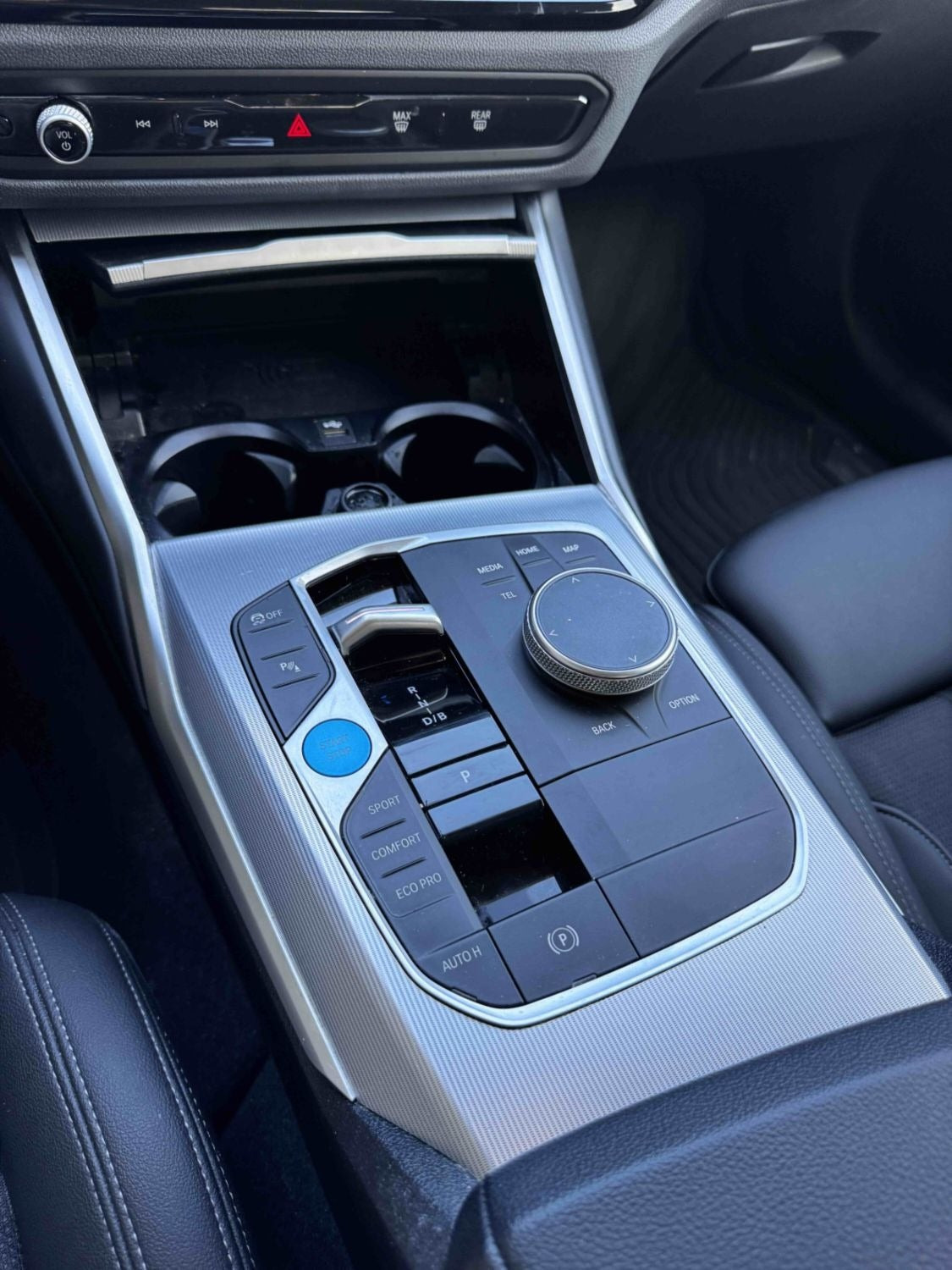 Sort BMW i4 fra 2023