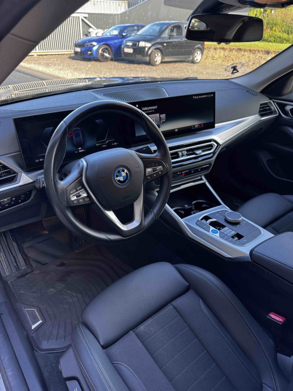 Sort BMW i4 fra 2023