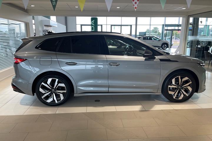 Sølv Skoda Enyaq fra 2027