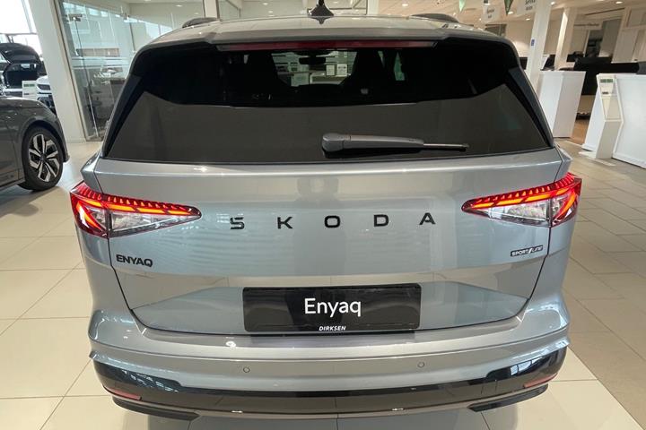 Sølv Skoda Enyaq fra 2027