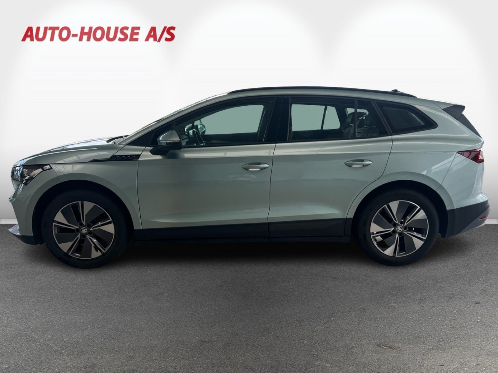 Blå Skoda Enyaq fra 2024