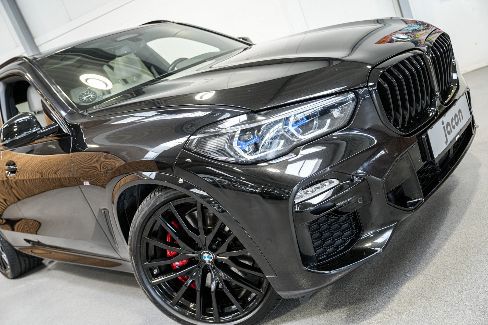 Sort BMW X5 fra 2021