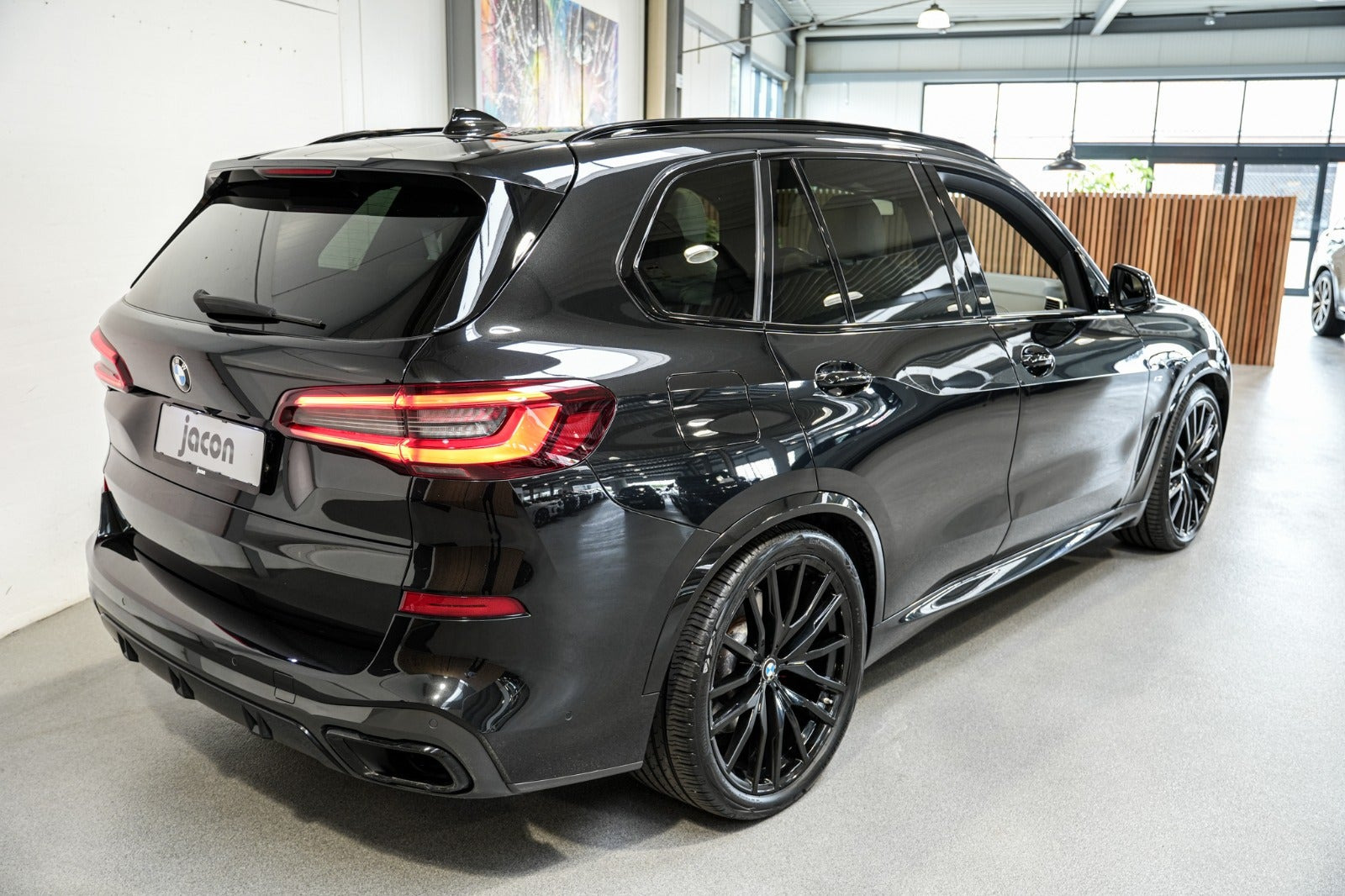 Sort BMW X5 fra 2021