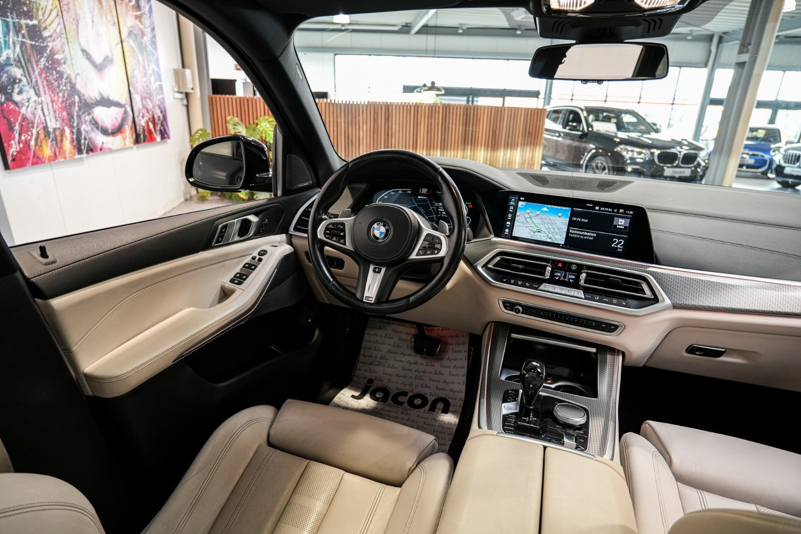 Sort BMW X5 fra 2021