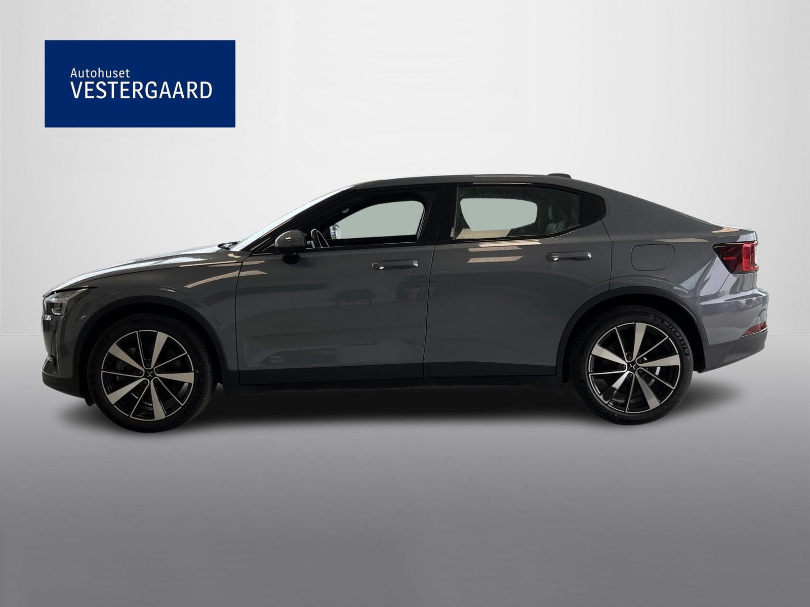 Grå Polestar 2 fra 2021