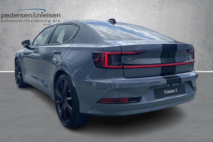 Grå Polestar 2 fra 2022