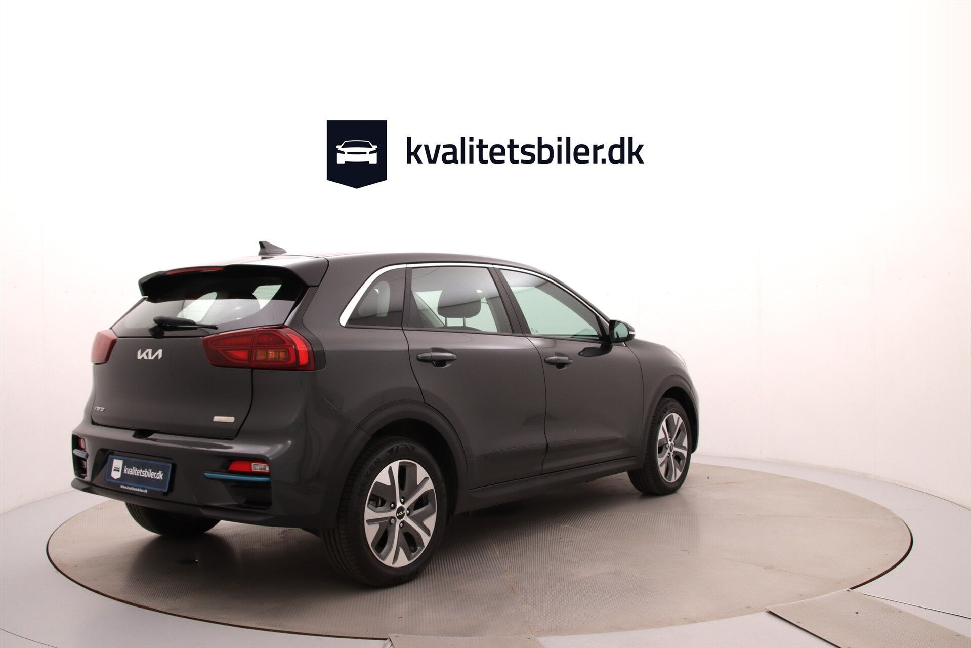 Grå Kia e-Niro fra 2021