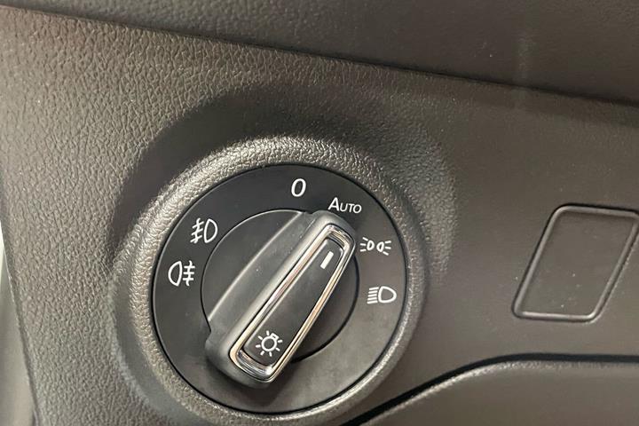 Hvid Seat Leon fra 2019