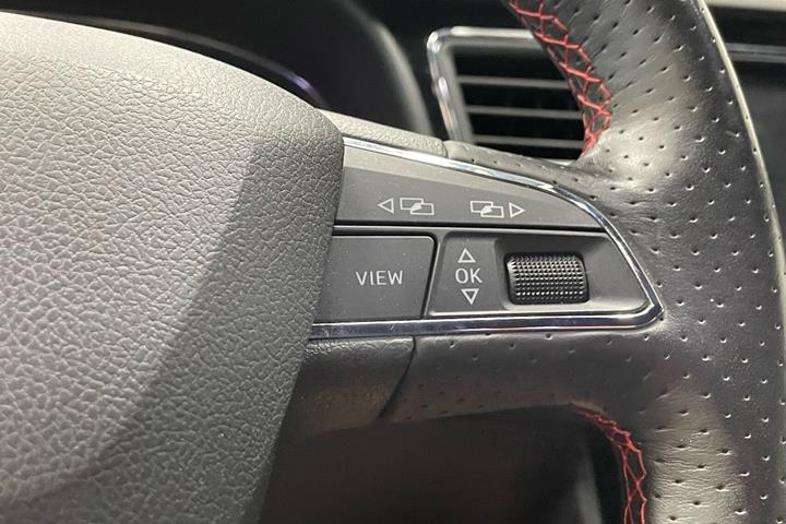 Hvid Seat Leon fra 2019
