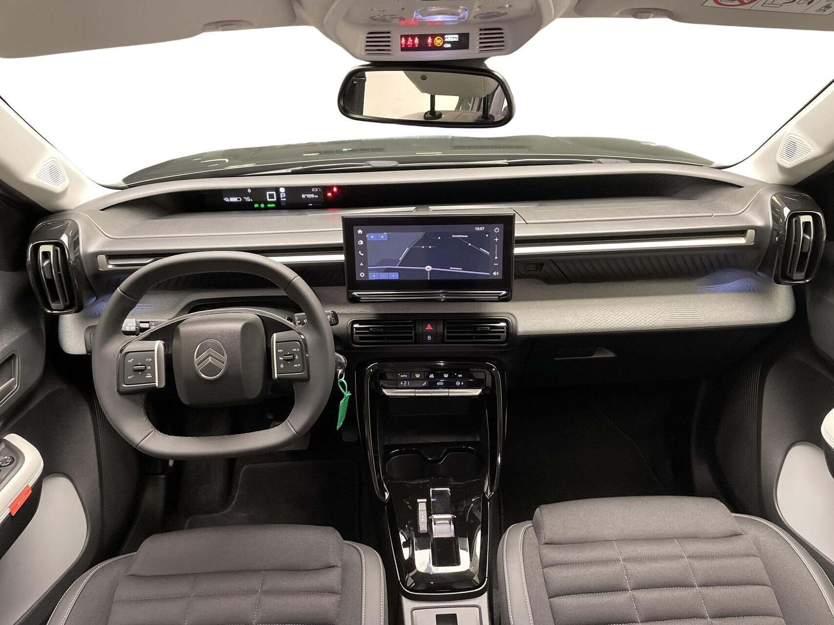 Grøn Citroën e-C3 Aircross fra 2025