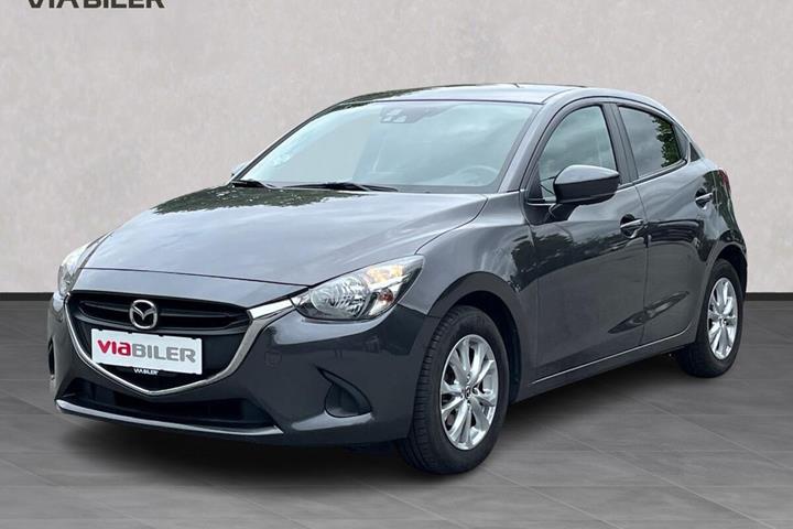 Grå Mazda 2 fra 2019