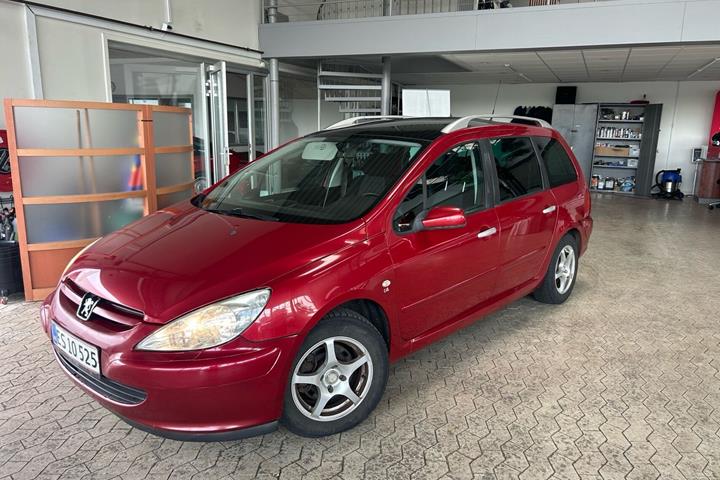 Rød Peugeot 307 fra 2004
