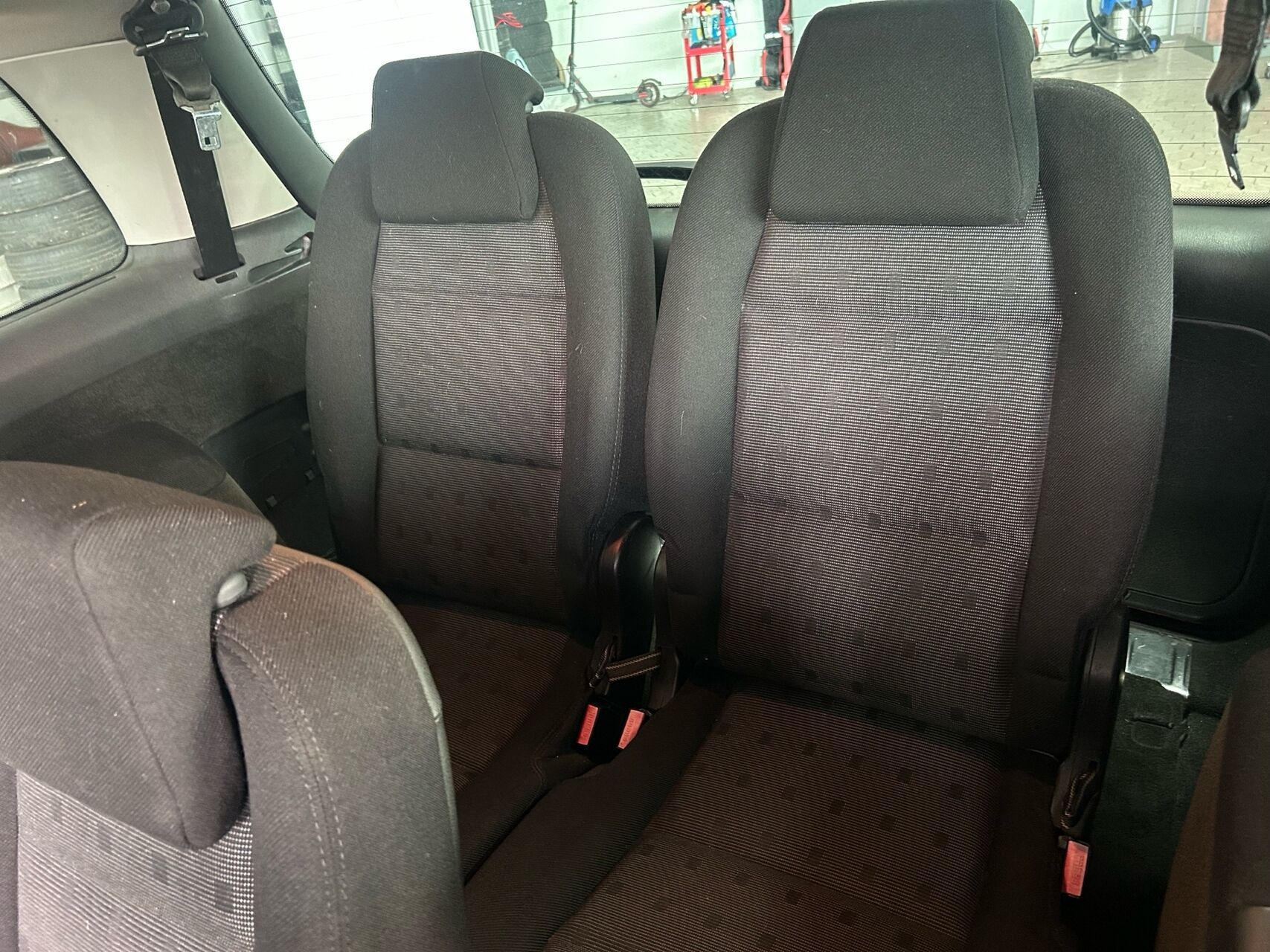 Rød Peugeot 307 fra 2004