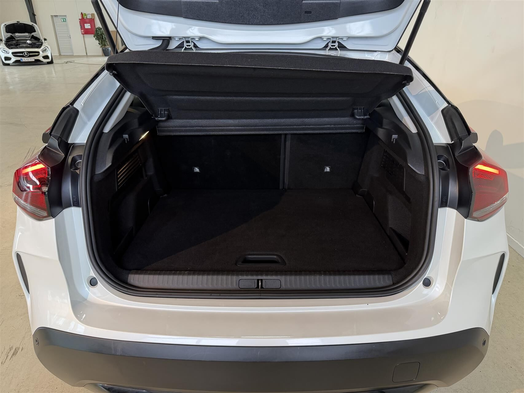 Hvid Citroën C4 fra 2024
