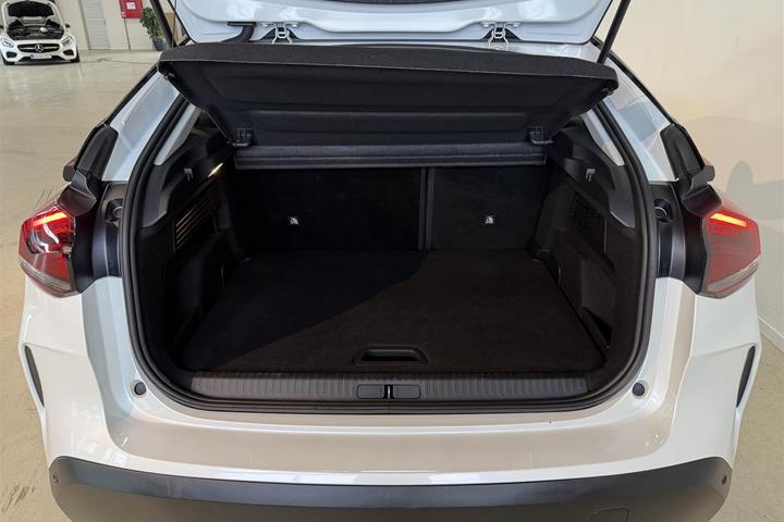 Hvid Citroën C4 fra 2024