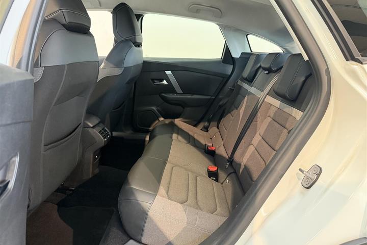 Hvid Citroën C4 fra 2024