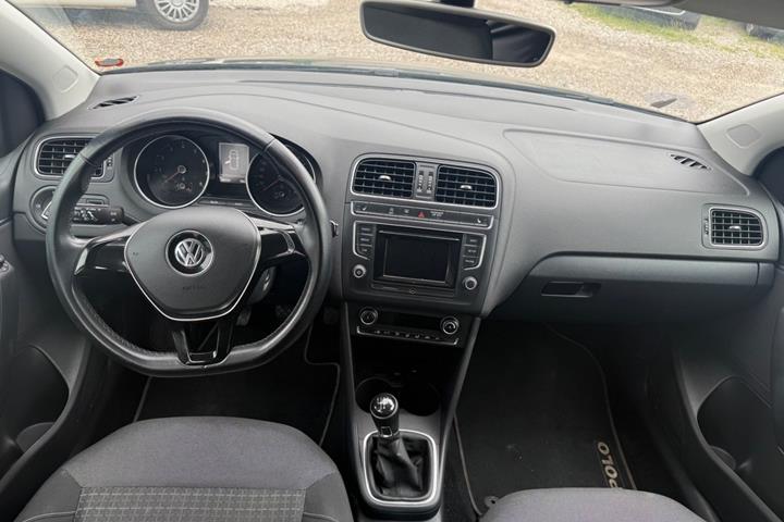 Sort VW Polo fra 2015