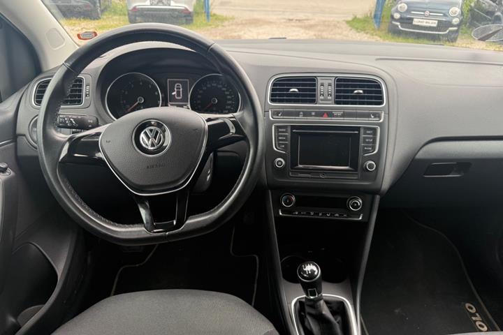 Sort VW Polo fra 2015